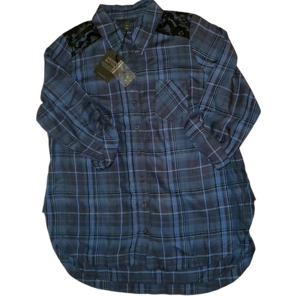 Lane Bryant Women's Shirt. NWT .Size 10/12